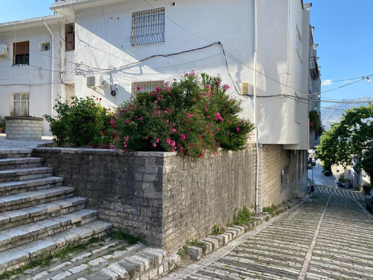 Ballo Apartments Αργυρόκαστρο Εξωτερικό φωτογραφία