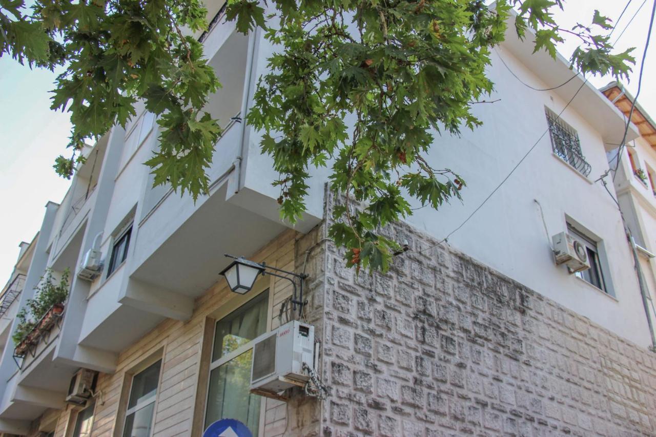 Ballo Apartments Αργυρόκαστρο Εξωτερικό φωτογραφία