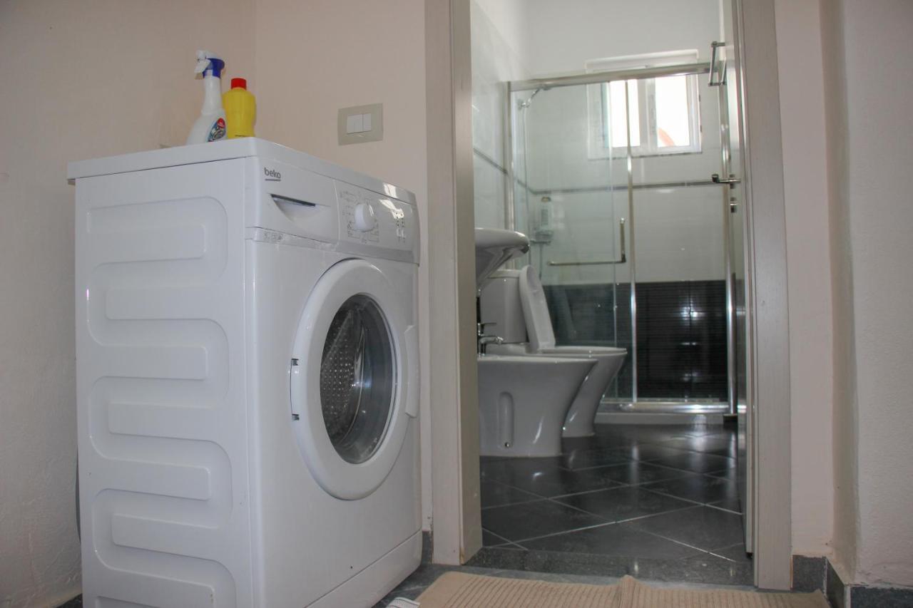 Ballo Apartments Αργυρόκαστρο Εξωτερικό φωτογραφία
